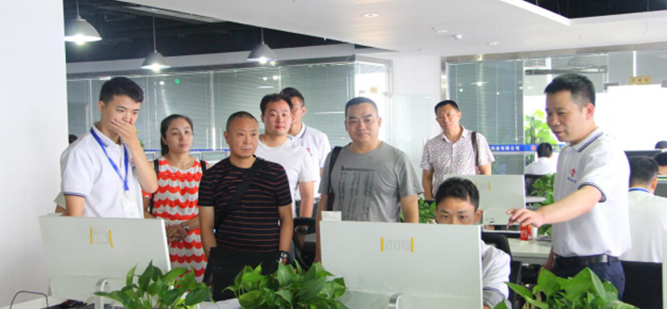 簡陽市運(yùn)管、駕協(xié)、駕校聯(lián)合考察神通教育?學(xué)時預(yù)審功能再獲點(diǎn)贊